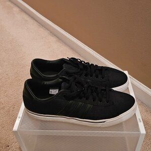 Adidas Super Daily Men's Size 10.5 Shoes Black Classic Low Top Sneakers